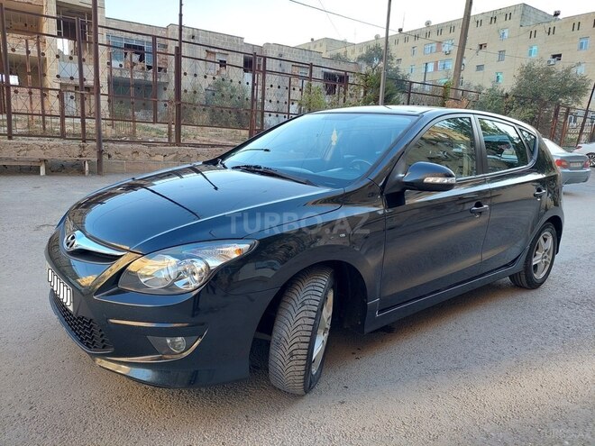 Hyundai i30 2011, 215,700 km - 1.6 l - Bakı