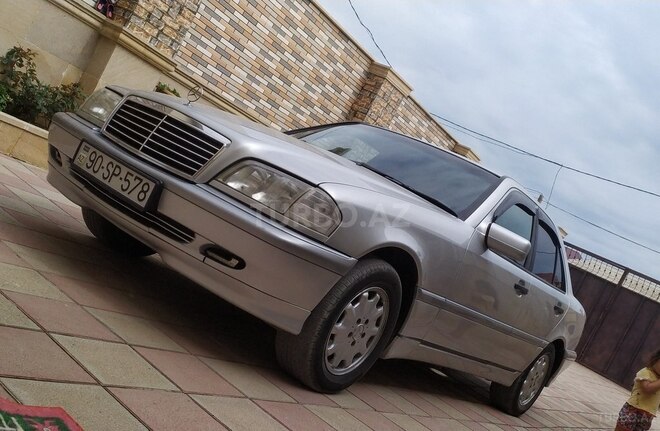 Mercedes C 180 1998, 224,000 km - 1.8 л - Sumqayıt