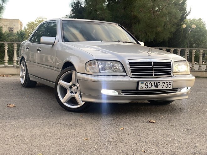 Mercedes C 240 1999, 340,000 km - 2.4 л - Saatlı