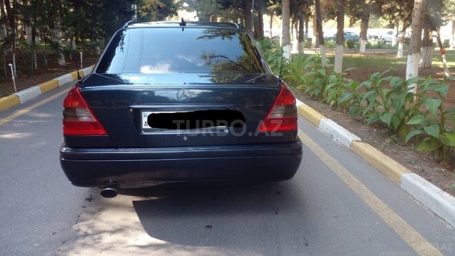 Mercedes C 200 1996, 242,470 km - 2.0 л - Sumqayıt