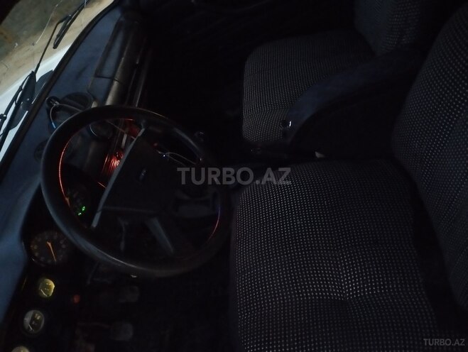 LADA (VAZ) 2106 1986, 250,000 km - 1.6 l - Şirvan