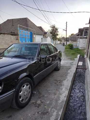 Mercedes E 220 1995, 450,000 km - 2.2 l - Göyçay