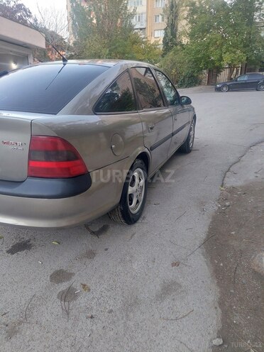 Opel Vectra 1997, 310,000 km - 2.0 л - Bakı