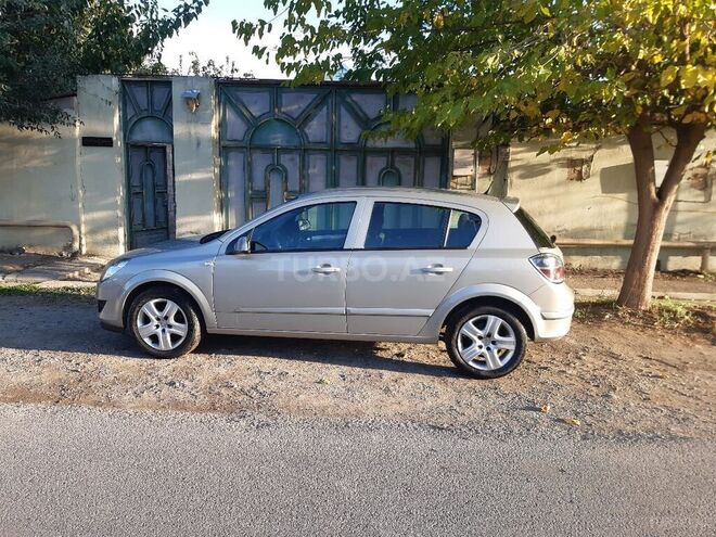 Opel Astra 2008, 95,000 km - 1.4 l - Beyləqan