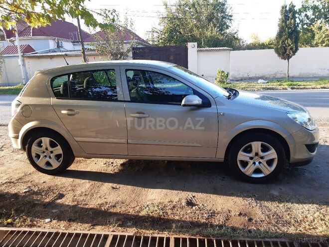 Opel Astra 2008, 95,000 km - 1.4 l - Beyləqan