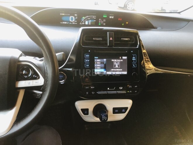 Toyota Prius 2017, 50,000 km - 1.8 l - Bakı