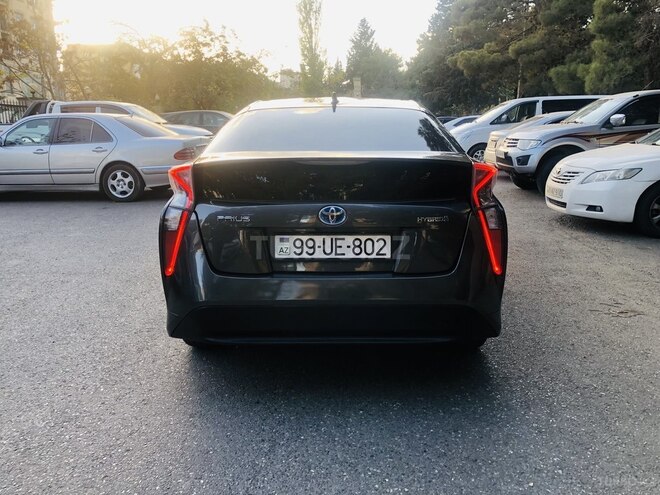 Toyota Prius 2017, 50,000 km - 1.8 l - Bakı
