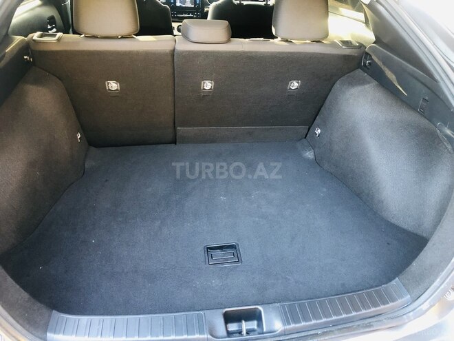 Toyota Prius 2017, 50,000 km - 1.8 l - Bakı
