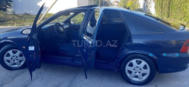 Opel Vectra 1996, 365,000 km - 2.0 l - Bakı