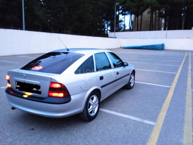 Opel Vectra 1998, 410,000 km - 1.8 l - Sumqayıt