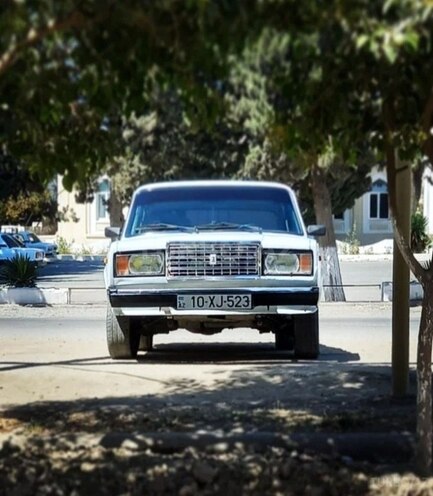 LADA (VAZ) 2107 1997, 275,030 km - 1.6 l - Salyan