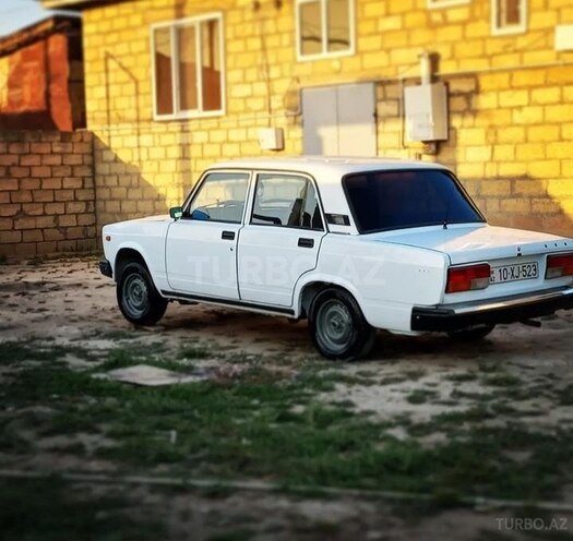 LADA (VAZ) 2107 1997, 275,030 km - 1.6 l - Salyan