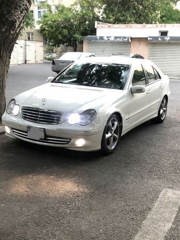 Mercedes C 200 2006, 185,900 km - 1.8 л - Bakı