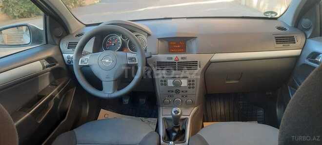 Opel Astra 2006, 199,000 km - 1.4 l - Bakı