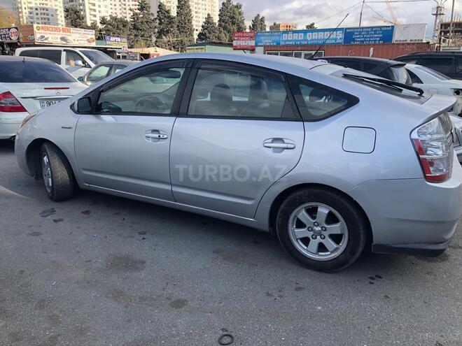 Toyota Prius 2008, 245,000 km - 1.5 л - Bakı