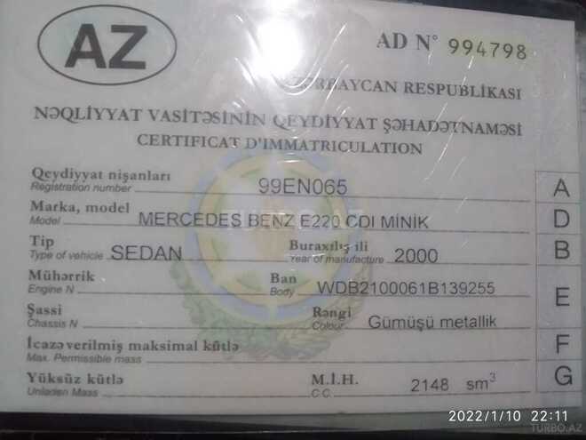 Mercedes E 220 2000, 331,000 km - 2.2 l - Zaqatala
