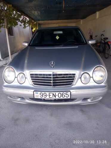 Mercedes E 220 2000, 331,000 km - 2.2 l - Zaqatala