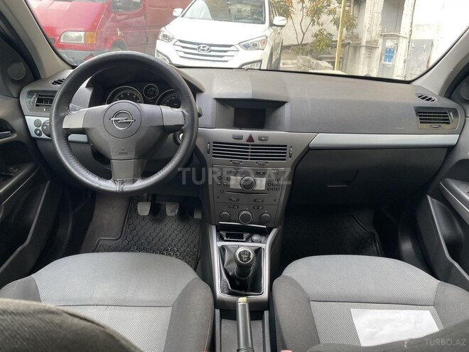 Opel Astra 2006, 266,000 km - 1.4 l - Bakı