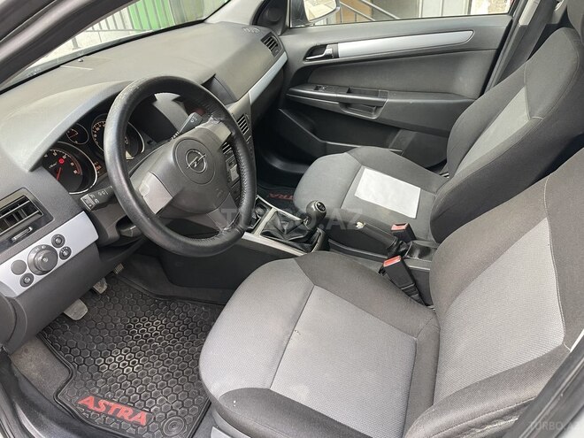 Opel Astra 2006, 266,000 km - 1.4 l - Bakı