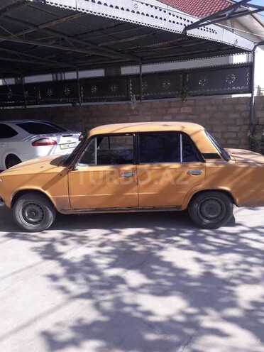 LADA (VAZ) 21011 1984, 79,000 km - 1.5 л - Saatlı