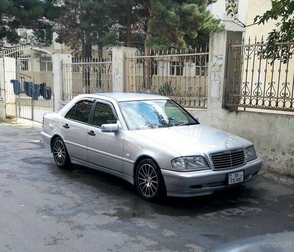 Mercedes C 200 1999, 350,000 km - 2.0 l - Bakı