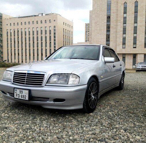 Mercedes C 200 1999, 350,000 km - 2.0 l - Bakı