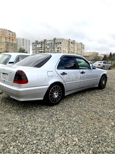 Mercedes C 200 1999, 350,000 km - 2.0 l - Bakı