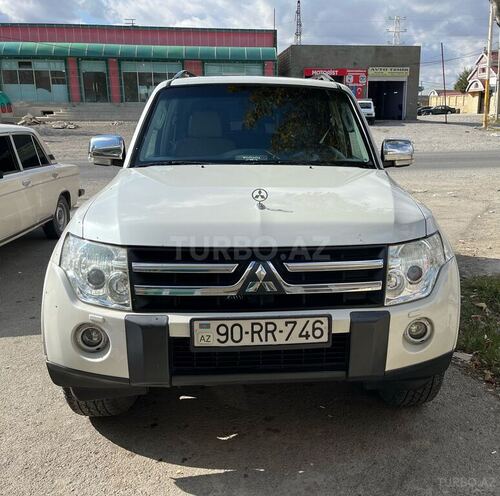 Mitsubishi Pajero 2008, 194,965 km - 3.0 l - Bakı