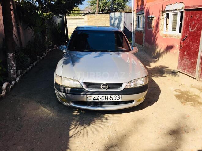 Opel Vectra 1998, 256,000 km - 1.6 l - Masallı