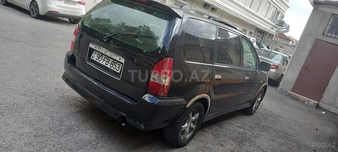 Mitsubishi Chariot 2000, 225,000 km - 2.4 l - Bakı