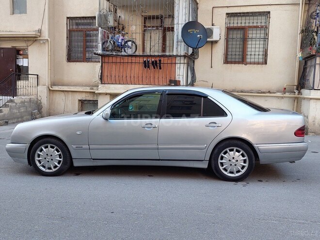 Mercedes E 240 1998, 337,000 km - 2.4 l - Bakı