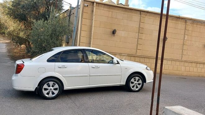 Daewoo Gentra 2013, 322,000 km - 1.5 л - Bakı