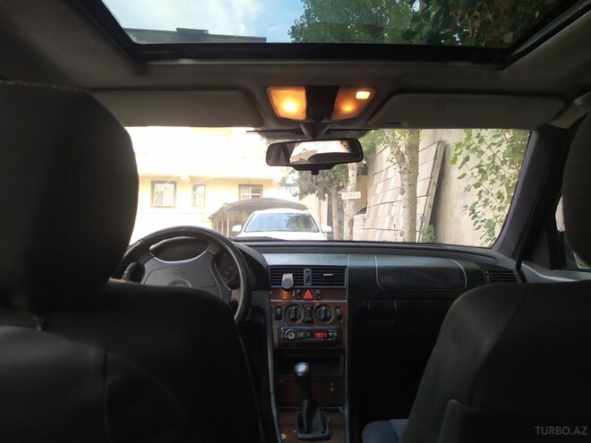 Mercedes C 200 1995, 555,555 km - 2.0 l - Bakı