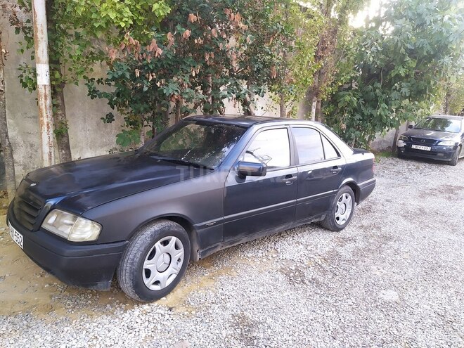 Mercedes C 200 1995, 555,555 km - 2.0 l - Bakı