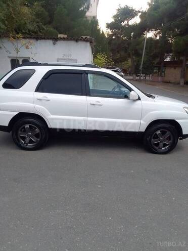 Kia Sportage 2008, 179,500 km - 2.0 l - Bakı