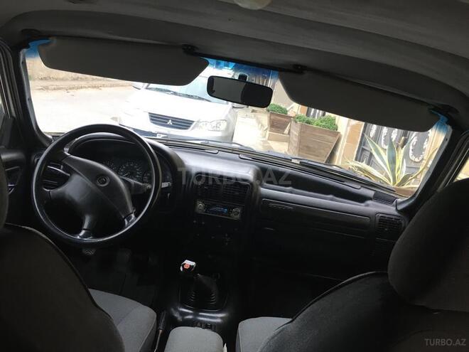 GAZ 31105 2004, 116,000 km - 2.4 l - Bakı