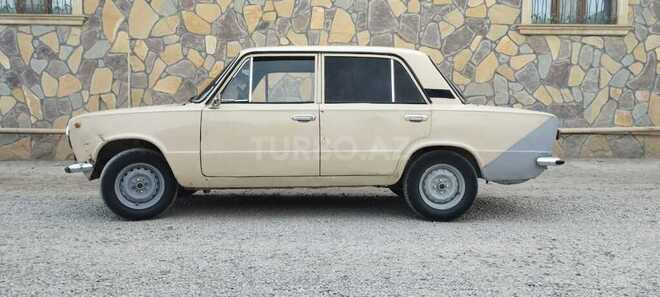 LADA (VAZ) 21011 1981, 75,000 km - 1.6 л - Gəncə