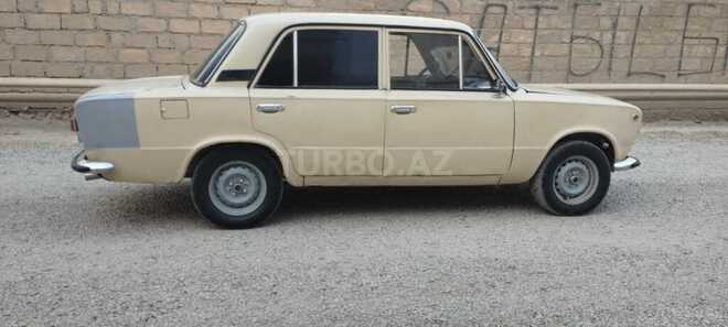 LADA (VAZ) 21011 1981, 75,000 km - 1.6 л - Gəncə