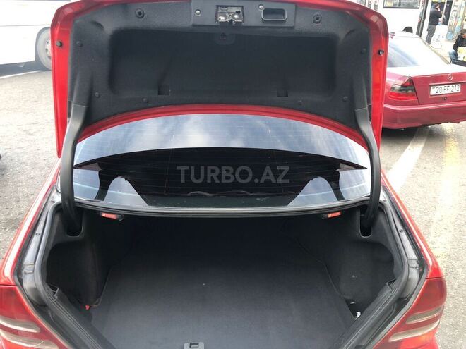 Mercedes C 200 2001, 350,000 km - 2.0 l - Bakı
