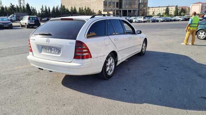Mercedes C 220 2001, 394,000 km - 2.2 л - Sumqayıt