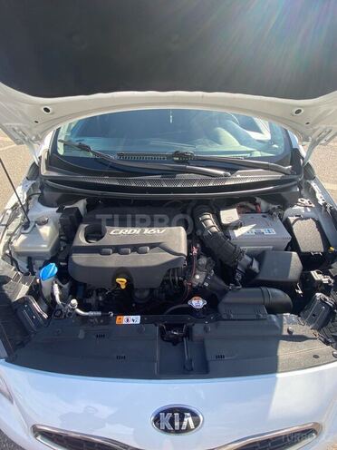 Kia Ceed 2013, 351,000 km - 1.4 l - Bakı