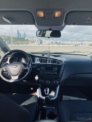 Kia Ceed 2013, 351,000 km - 1.4 l - Bakı