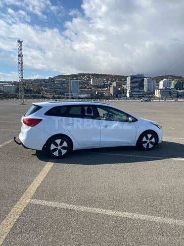 Kia Ceed 2013, 351,000 km - 1.4 l - Bakı