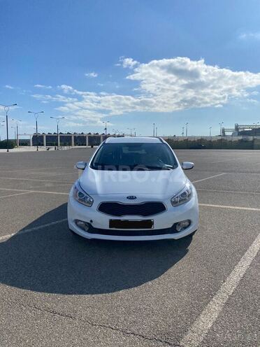 Kia Ceed 2013, 351,000 km - 1.4 l - Bakı
