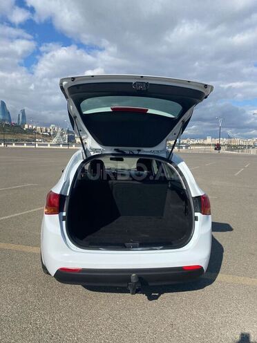 Kia Ceed 2013, 351,000 km - 1.4 l - Bakı