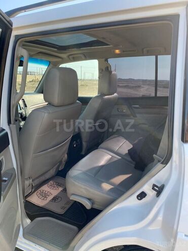 Mitsubishi Pajero 2007, 256,000 km - 3.0 l - Bakı