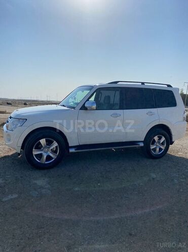 Mitsubishi Pajero 2007, 256,000 km - 3.0 l - Bakı