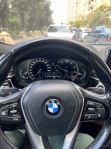 BMW 530 2017, 89,000 km - 2.0 л - Bakı