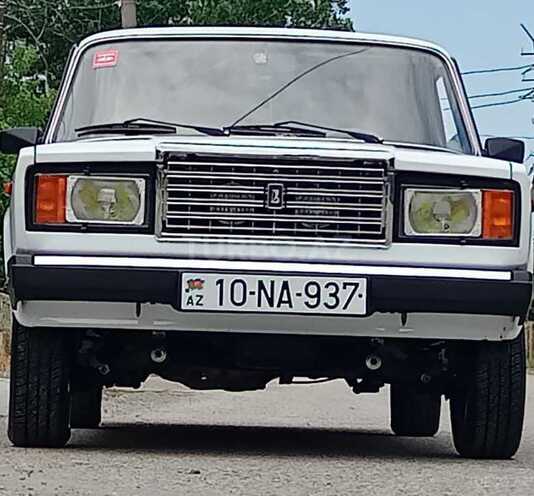 LADA (VAZ) 2107 2003, 166,000 km - 1.6 l - Quba