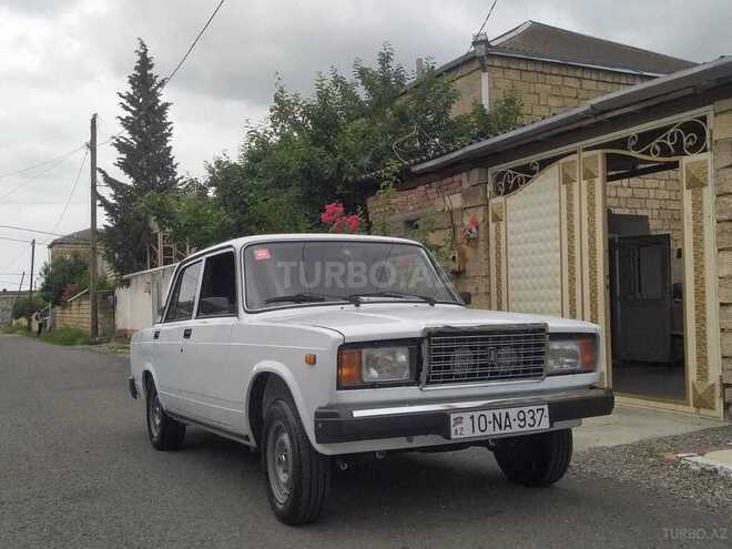 LADA (VAZ) 2107 2003, 166,000 km - 1.6 l - Quba